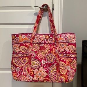 Vera Bradley Tote
